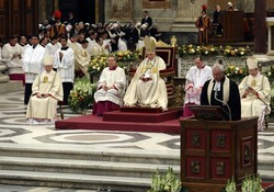 Benedict at Vespers for Con St Paul 09.jpg