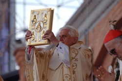 Pope and Gospel.jpg