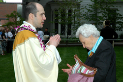 Fr Ignacio Ortigas giving a blessing.JPG