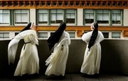 nuns2.JPG