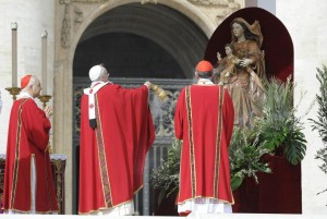 Francis and cardinal deacons 2013