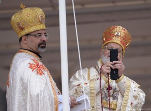 bishops with cell cameras